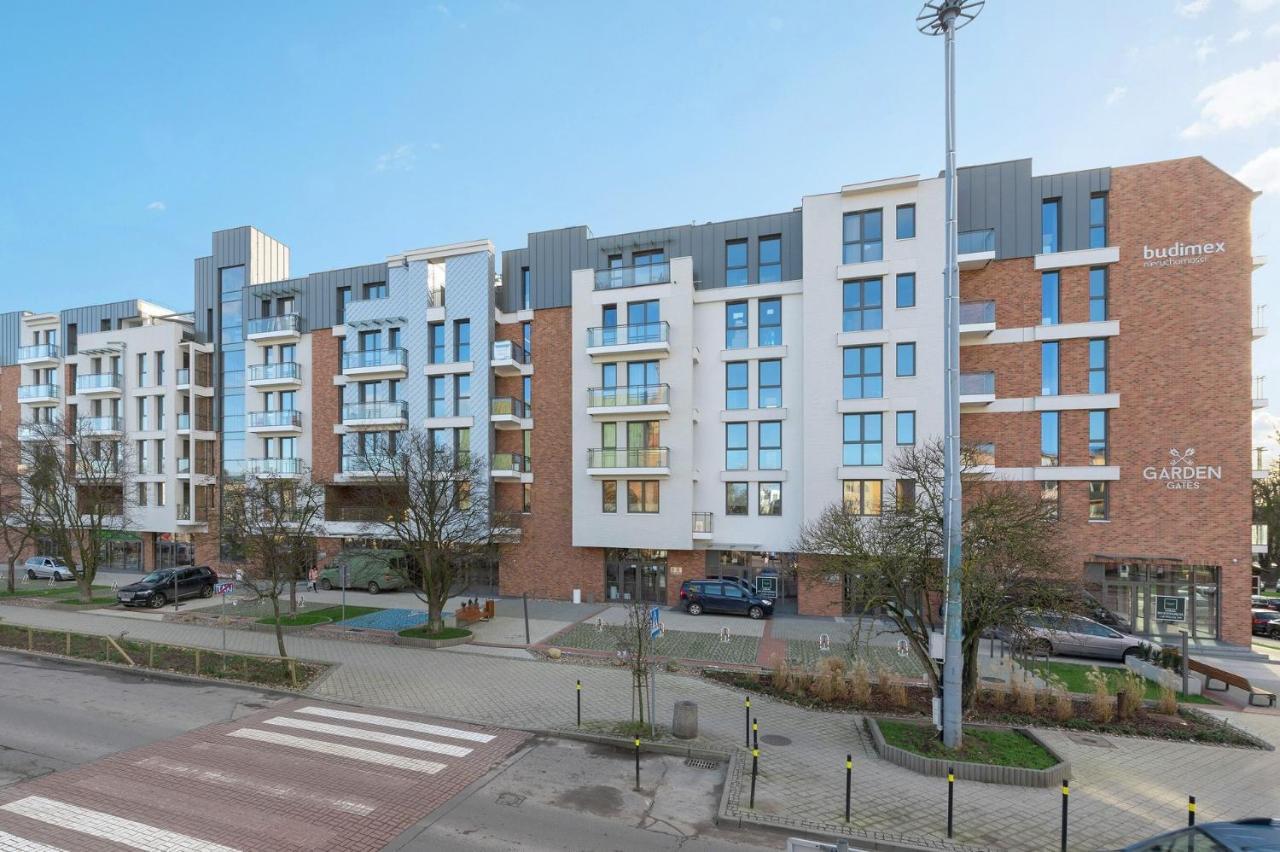 Grand Apartments - Garden Gates Studio กดัญสก์ ภายนอก รูปภาพ